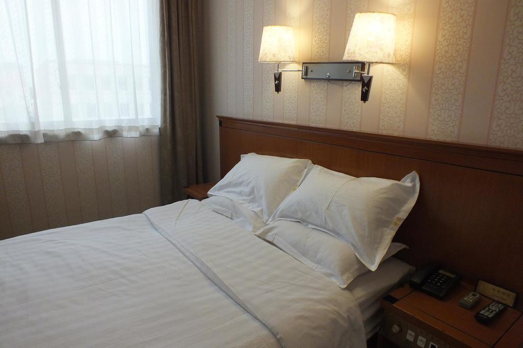 Beijing Fuxing Holiday Hotel Buitenkant foto